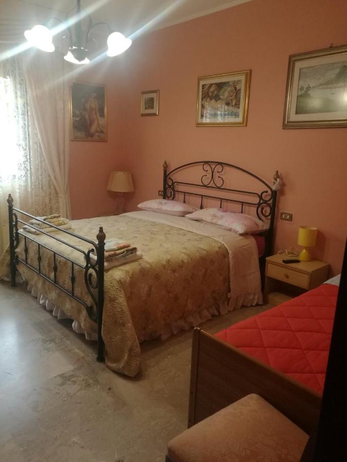 Le Magnolie B&B Roseto Degli Abruzzi Bagian luar foto